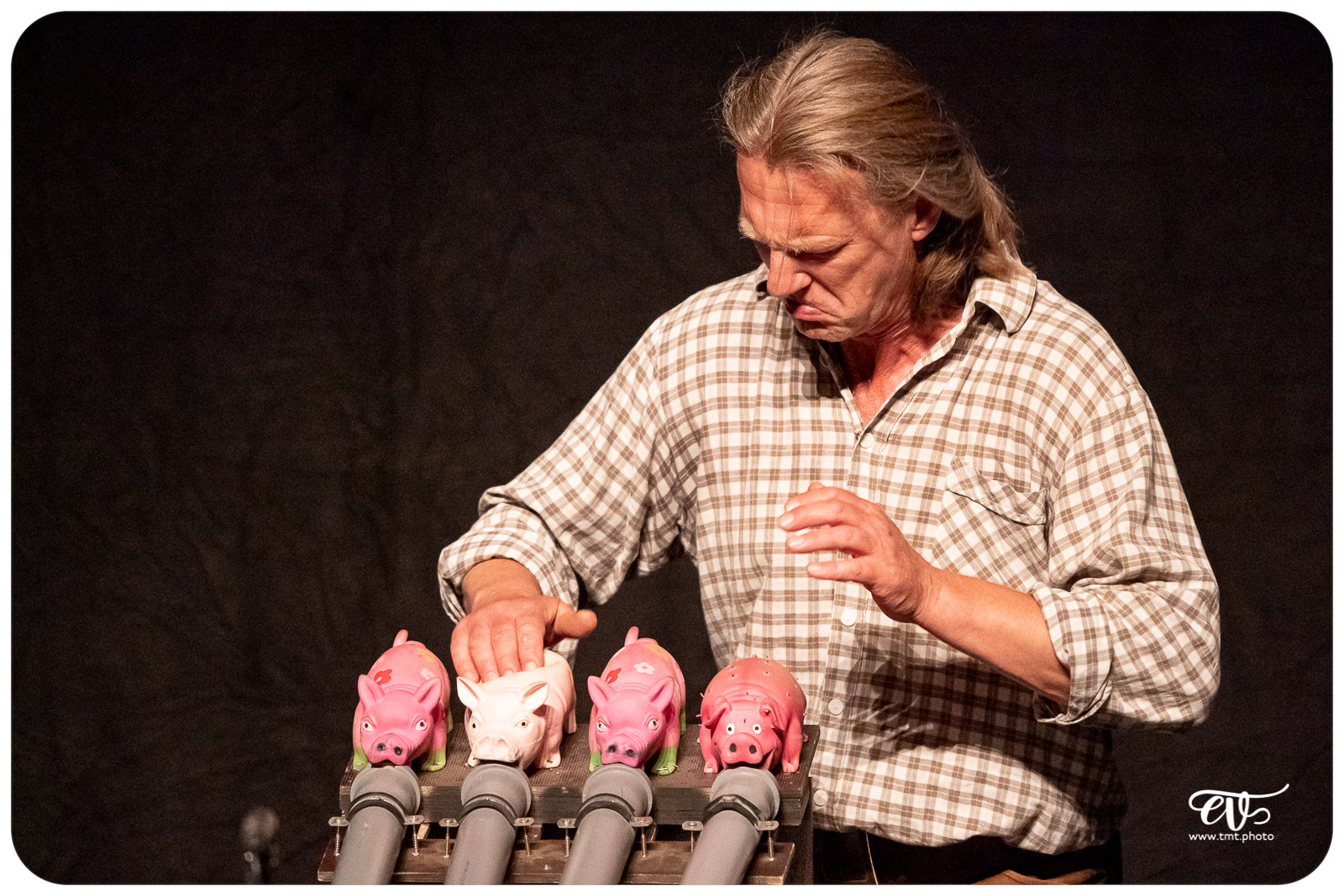 LE GROOVE DE LA MONTAGNE (TONI BARTL’S ALPIN DRUMS)